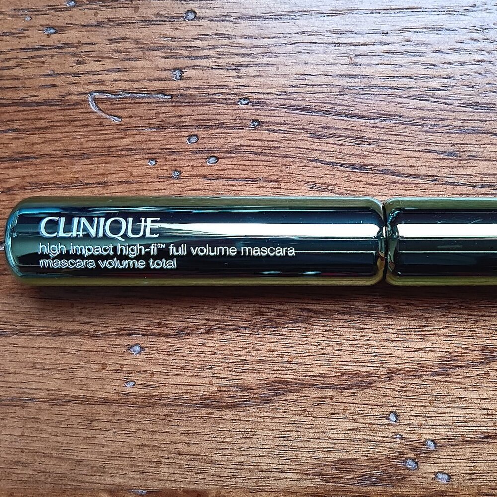 New Clinique high impact high-fi full volume mascara, black